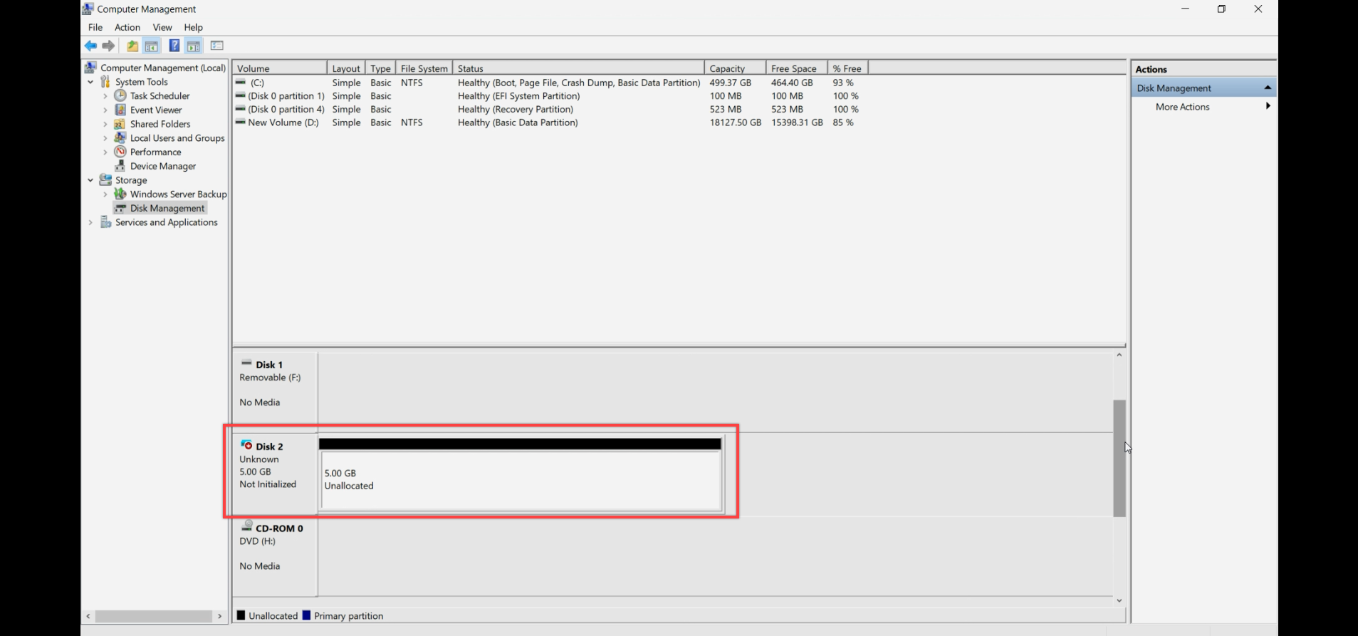 Disk Management showing the freshly created VHDX appearing as Disk N in the Offline / Unknown / Not Initialized state with the unallocated space visible to its right, the appearance of any new disk before initialization